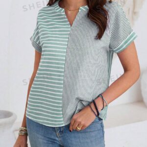 ROSE Camisa de manga corta estilo murciélago con cuello en V y parches con rayas veraniegas para mujer